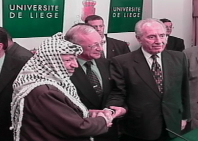 Shimon Peres et Yasser Arafat docteur honoris causa de l'Université de Liège 1998