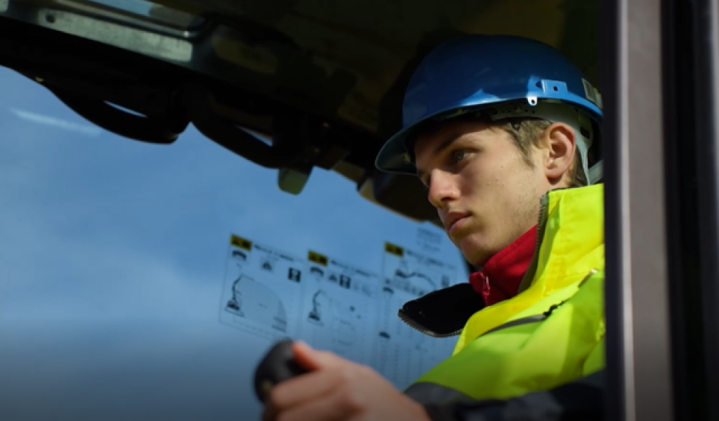 Un autre regard: Formation conducteur·trice d'engins de chantier