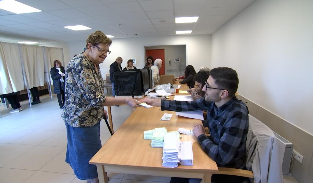 Bureau de vote dans une maison de repos