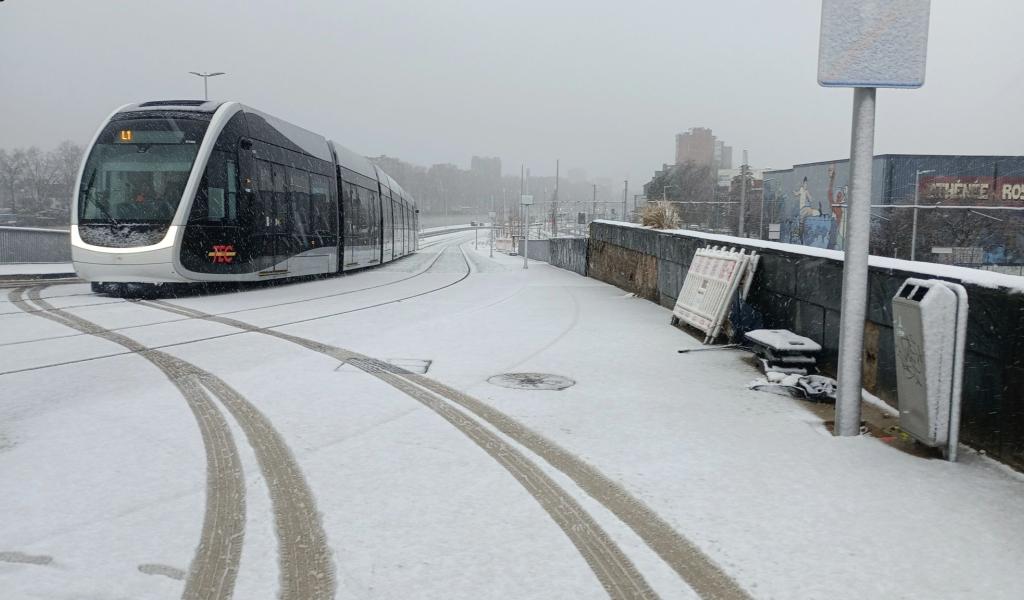 Tram en commun