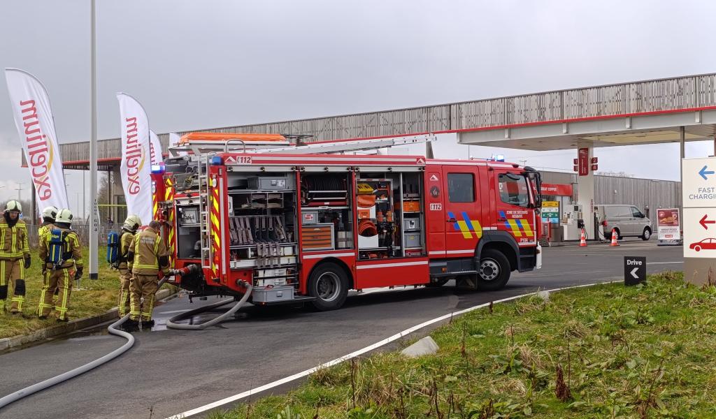 Grosse alerte au gaz sur l'aire de Bettincourt à Waremme