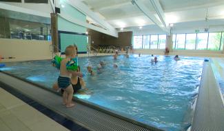 Une des seules piscines à ouvrir ses portes le 27 septembre, Aquahuy a fait le plein!