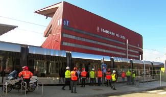 Le tram roule jusqu'au Standard