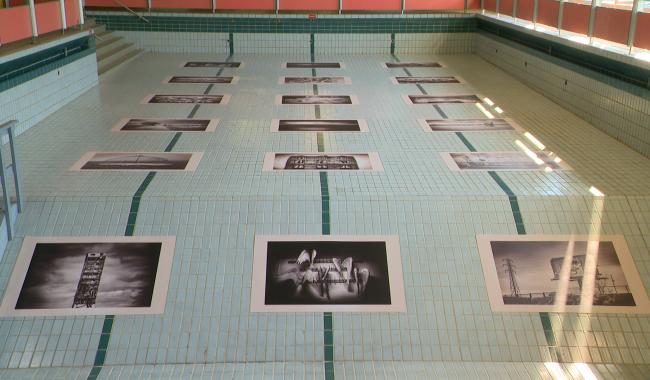 Le Sepia Imaginarium de Bruno D'Alimonte à la piscine de Hannut