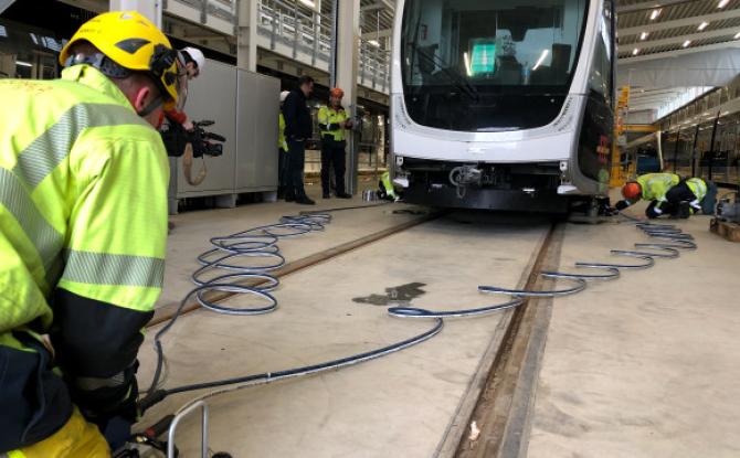 Tram de Liège: le 15/04 reste l'objectif pour Tram'Ardent, confirme le ministre Desquesnes