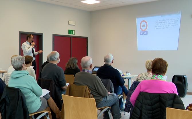 Remise à niveau du code de la route pour les aînés